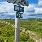 Sunny With Panoramic Views At Feriehus *