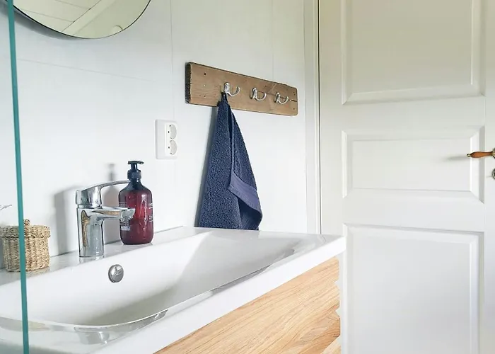 Prázdninový dům Sunny With Panoramic Views At *